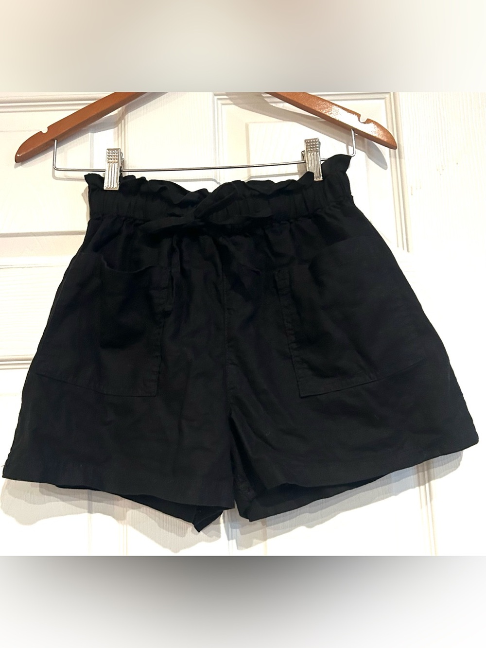 Forever 21 Black High Waist Paperbag Shorts